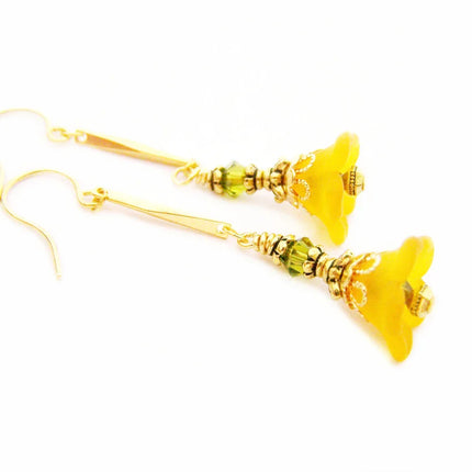 Orange Flower Beaded Glass Earrings - Gold Earrings - Flower Earrings - Dangle Earrings