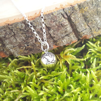 Sterling Silver Globe Necklace – Dainty Earth Charm Necklace – Travel Inspired Jewelry