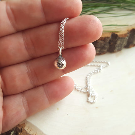 Sterling Silver Globe Necklace – Dainty Earth Charm Necklace – Travel Inspired Jewelry