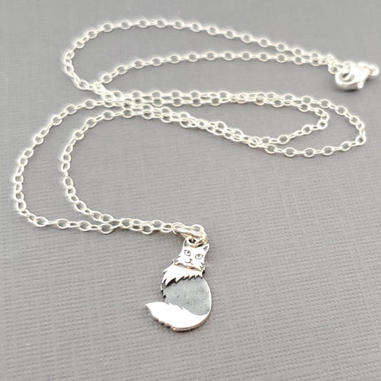 Sterling Silver Fluffy Cat Charm Necklace – Realistic Cat Lover Gift
