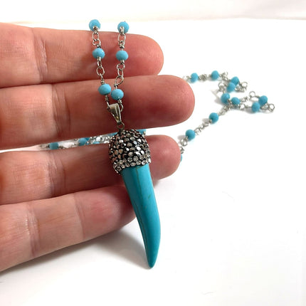 Turquoise Horn Necklace – Howlite & Czech Glass on Stainless Steel Chain