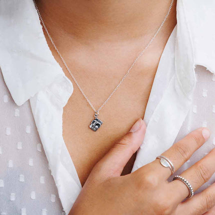 Sterling Silver Vintage Camera Necklace – Photographer Gift