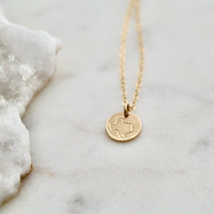 Dainty State Necklace – Personalized Gold or Silver State Pendant Jewelry