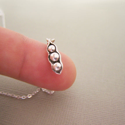 Sterling Silver Three Peas in a Pod Necklace